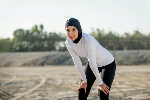 Burkinis roses: vêtements de bain pour femme élégants et modestes